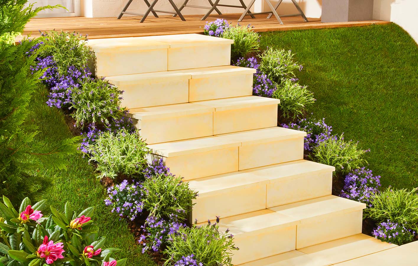 Modultreppe mit Steinverkleidung Modultreppe mit Steinverkleidung